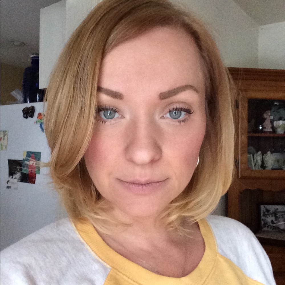 Meet your Posher, Teresa
